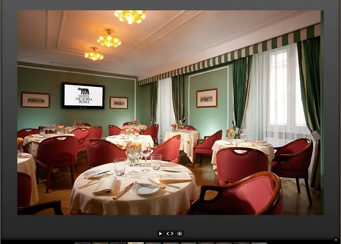 Victoria Hotel 4*