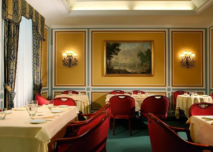 Victoria Hotel